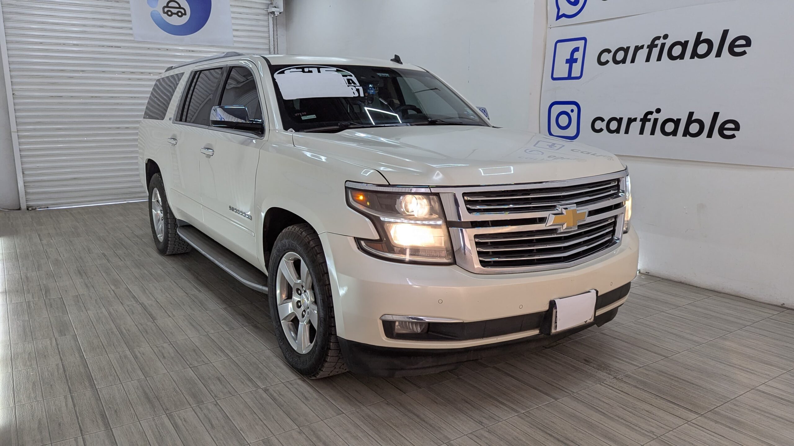 Chevrolet Suburban 2015