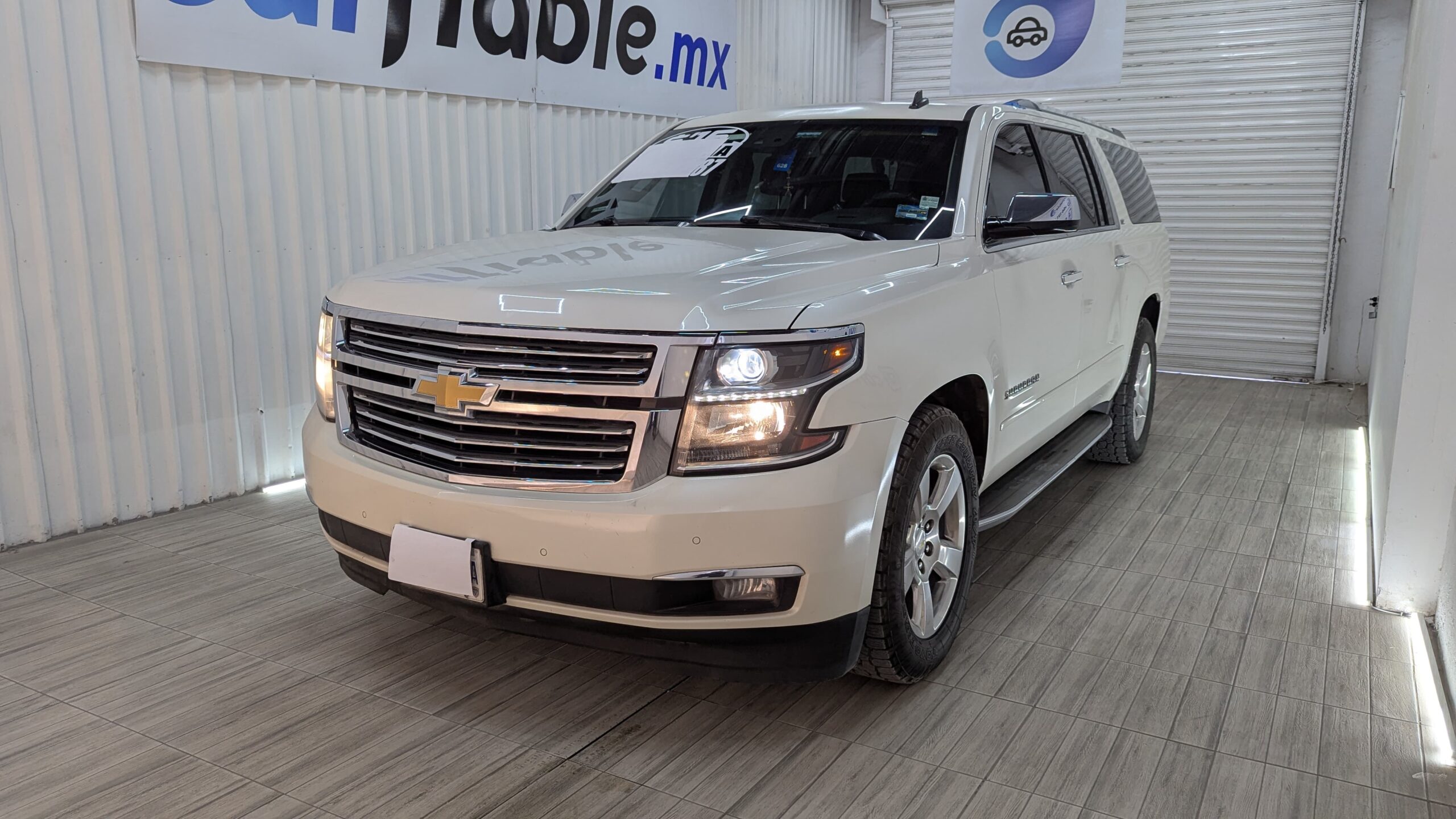Chevrolet Suburban 2015